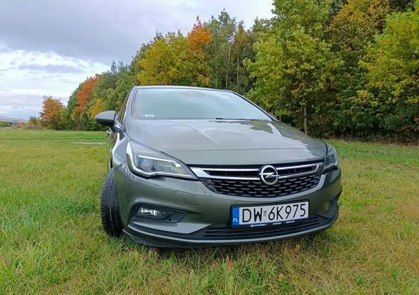 opel Opel Astra cena 53400 przebieg: 77000, rok produkcji 2017 z Wrocław